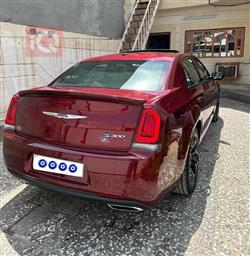 کرایسلەر 300